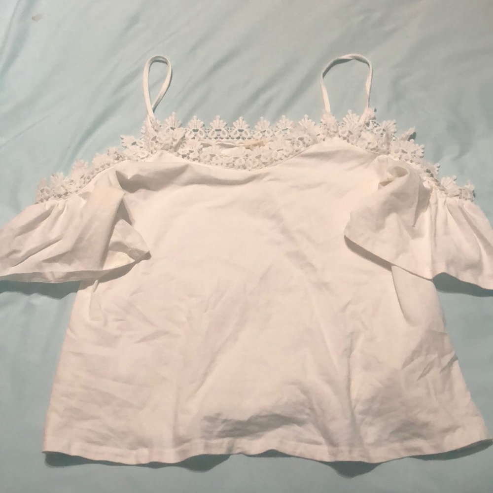 IJOAH White cold shoulder tank